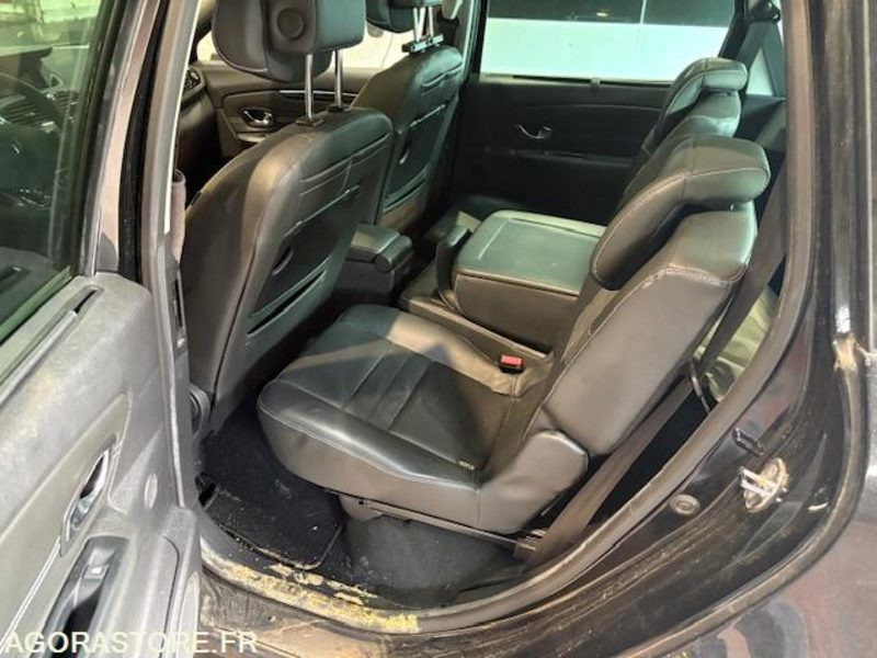 SCENIC 3 INITIALE - Coche: foto 5 SCENIC 3 INITIALE - Coche: foto 5