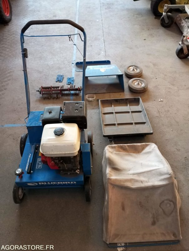 Scarificateur avec option engazonneuse - Maquinaria de jardinería: foto 4 Scarificateur avec option engazonneuse - Maquinaria de jardinería: foto 4