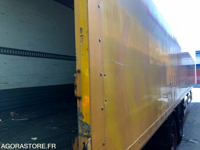 Semi Fourgon Rideau fit FRUEHAUF Étanche Mines périmées - Semirremolque: foto 1 Semi Fourgon Rideau fit FRUEHAUF Étanche Mines périmées - Semirremolque: foto 1