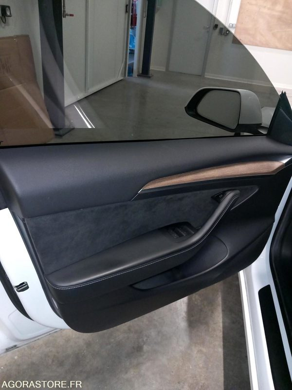 TESLA MODEL 3 - 101000KM - GB998TZ - 2021 - Coche: foto 5 TESLA MODEL 3 - 101000KM - GB998TZ - 2021 - Coche: foto 5