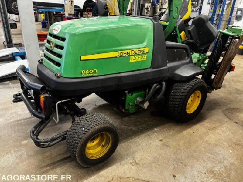 TONDEUSE HELICOIDALE JOHN DEERE 8400-ROULANTE-1521 HEURES. - Cortacésped: foto 5 TONDEUSE HELICOIDALE JOHN DEERE 8400-ROULANTE-1521 HEURES. - Cortacésped: foto 5