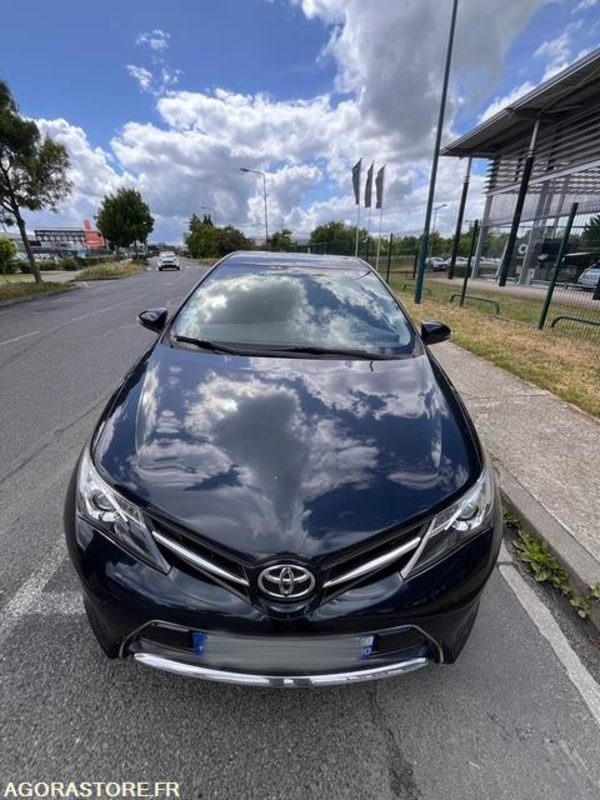 TOYOTA AURIS 90 D 4D - Coche: foto 1 TOYOTA AURIS 90 D 4D - Coche: foto 1