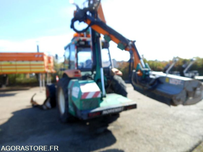 TRACTEUR AGRICOLE RENAULT ERGOS 446 (DD123) + DEBROUSSAILLEUSE 5M (MC123) - Tractor: foto 4 TRACTEUR AGRICOLE RENAULT ERGOS 446 (DD123) + DEBROUSSAILLEUSE 5M (MC123) - Tractor: foto 4