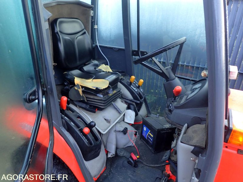 TRACTEUR KUBOTA BX2350 - Tractor: foto 5 TRACTEUR KUBOTA BX2350 - Tractor: foto 5