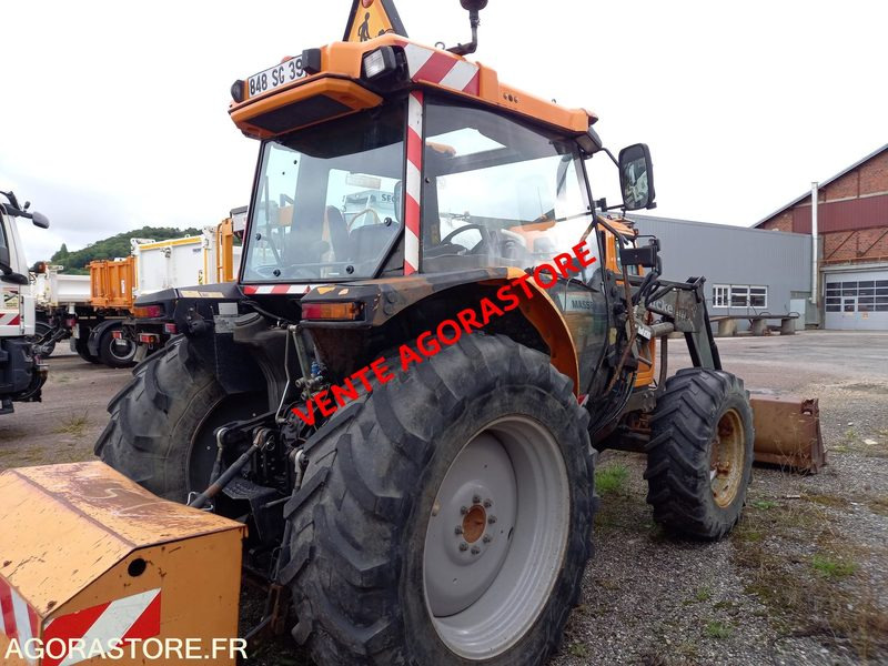 TRACTEUR MASSEY FERGUSON 6245  4X4 - Tractor: foto 4 TRACTEUR MASSEY FERGUSON 6245  4X4 - Tractor: foto 4