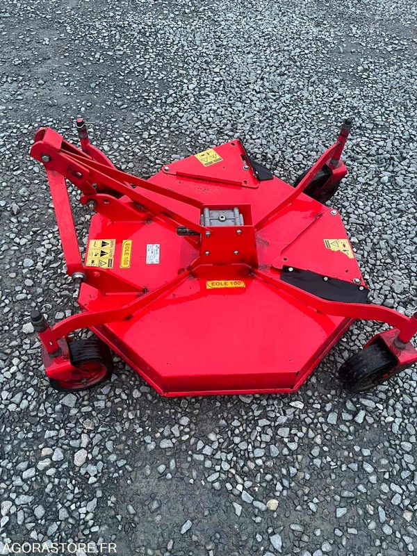 Tondeuse 1m AGRINT 3 points pour micro tracteur - Cortacésped: foto 2 Tondeuse 1m AGRINT 3 points pour micro tracteur - Cortacésped: foto 2