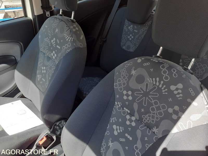 VEHICULE FORD KA - Coche: foto 4 VEHICULE FORD KA - Coche: foto 4