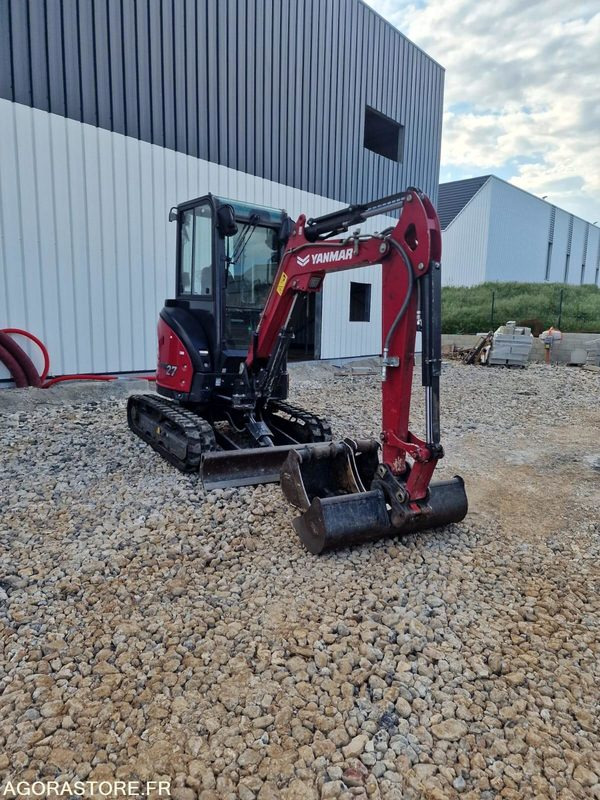 Minipelle yanmar vio27-6 - 2024 - 809 heures + 3 godets - Excavadora: foto 2 Minipelle yanmar vio27-6 - 2024 - 809 heures + 3 godets - Excavadora: foto 2