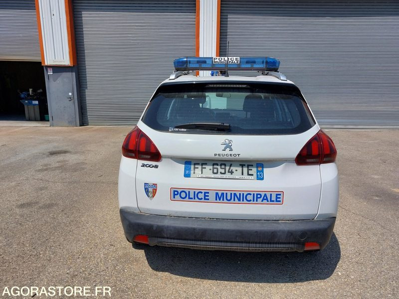 Peugeot 2008 police municipale - SUV/ Todoterreno: foto 2 Peugeot 2008 police municipale - SUV/ Todoterreno: foto 2