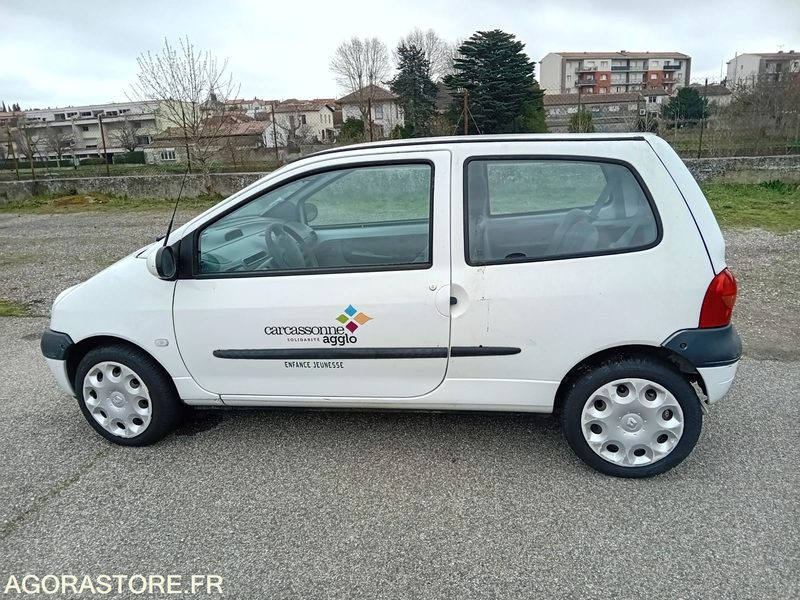 Renault twingo 95587 kms 2006 AY382JZ - Coche: foto 3 Renault twingo 95587 kms 2006 AY382JZ - Coche: foto 3