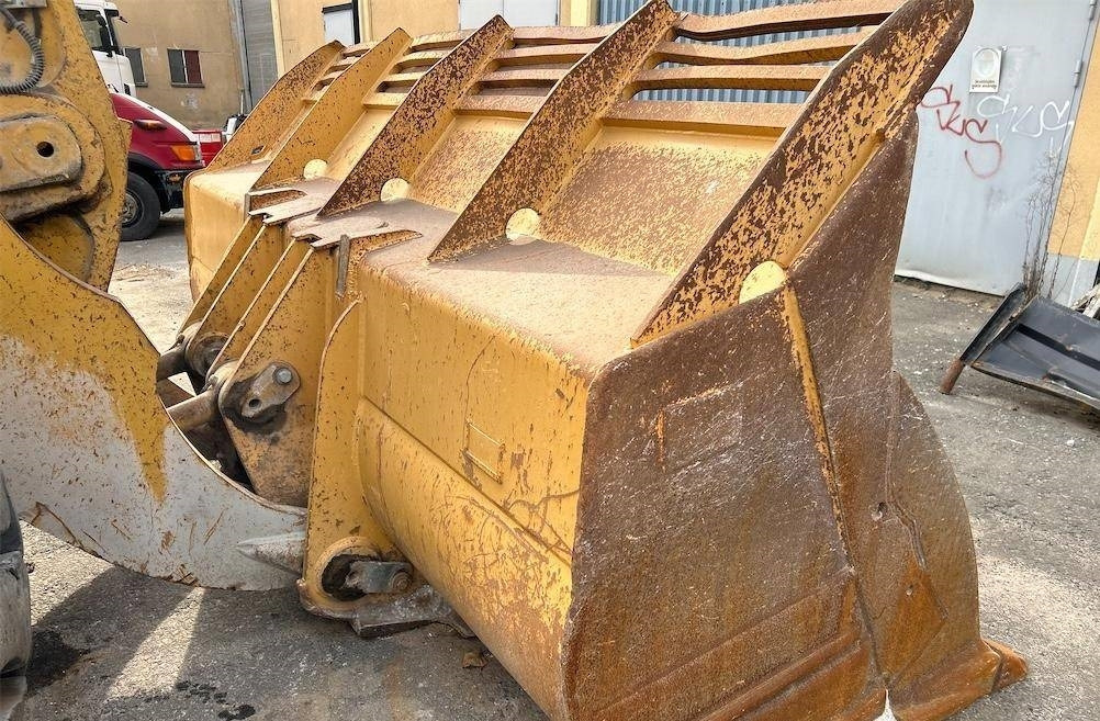 CATPILLAR 980K - Cargadora de ruedas: foto 5 CATPILLAR 980K - Cargadora de ruedas: foto 5