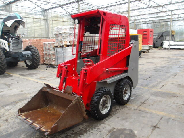 Gehl 1640 - Minicargadora: foto 4 Gehl 1640 - Minicargadora: foto 4