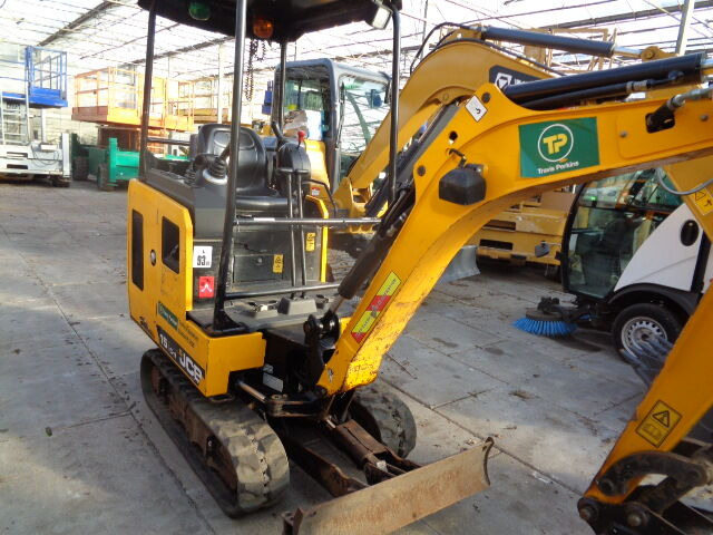 JCB 15C - Miniexcavadora: foto 1 JCB 15C - Miniexcavadora: foto 1