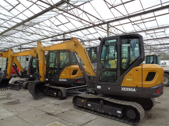 Kubota XE55GA - Miniexcavadora: foto 1 Kubota XE55GA - Miniexcavadora: foto 1