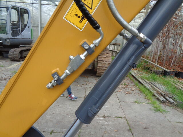 XCMG XE60DA - Excavadora de cadenas: foto 5 XCMG XE60DA - Excavadora de cadenas: foto 5