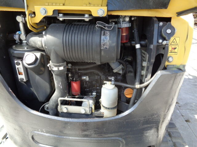 Yanmar SV22 - Miniexcavadora: foto 2 Yanmar SV22 - Miniexcavadora: foto 2