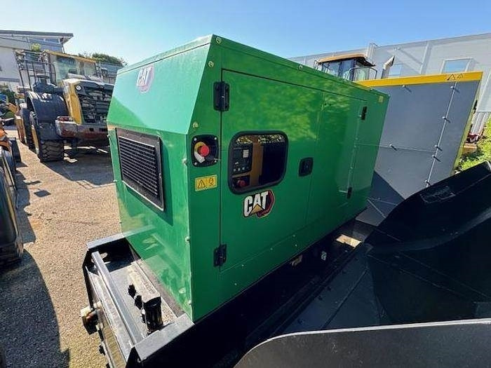 CAT DE65E3 - Generador industriale: foto 1 CAT DE65E3 - Generador industriale: foto 1