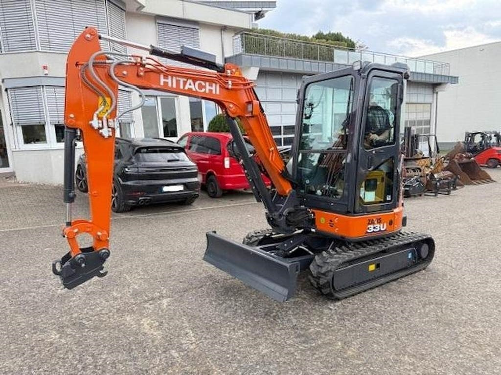 Hitachi ZX33U-6 - Miniexcavadora: foto 3 Hitachi ZX33U-6 - Miniexcavadora: foto 3
