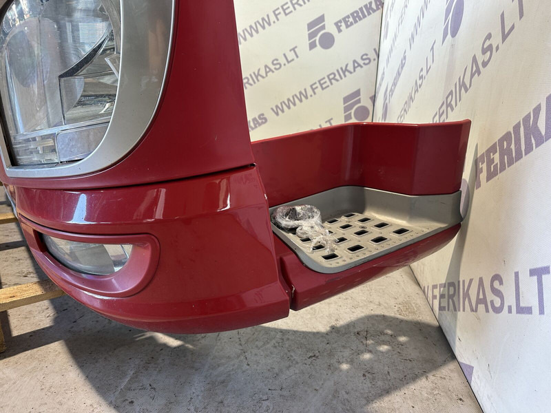 DAF XF 106 - Parachoques para Camión: foto 3 DAF XF 106 - Parachoques para Camión: foto 3