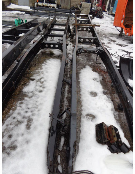 Mercedes-Benz Complete frames for all trucks - Bastidor/ Chasis para Camión: foto 2 Mercedes-Benz Complete frames for all trucks - Bastidor/ Chasis para Camión: foto 2