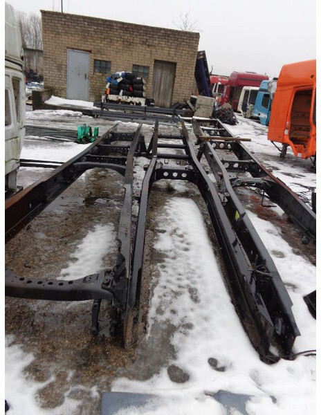 Mercedes-Benz Complete frames for all trucks - Bastidor/ Chasis para Camión: foto 3 Mercedes-Benz Complete frames for all trucks - Bastidor/ Chasis para Camión: foto 3