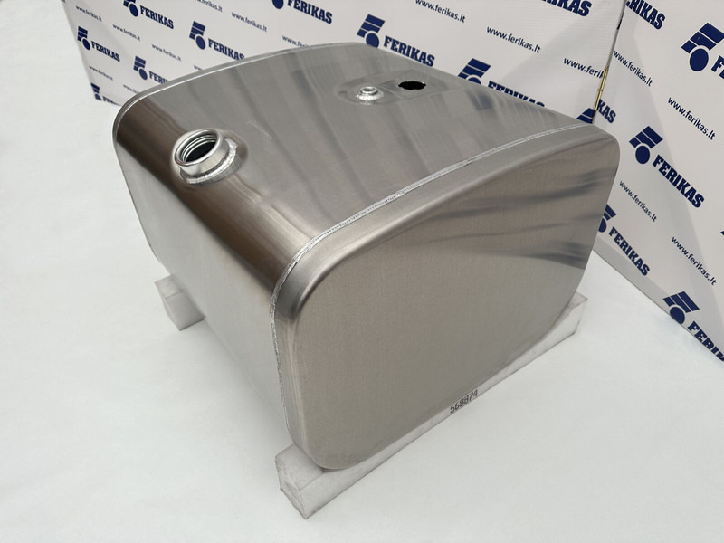 Scania - Depósito de combustible para Camión: foto 2 Scania - Depósito de combustible para Camión: foto 2