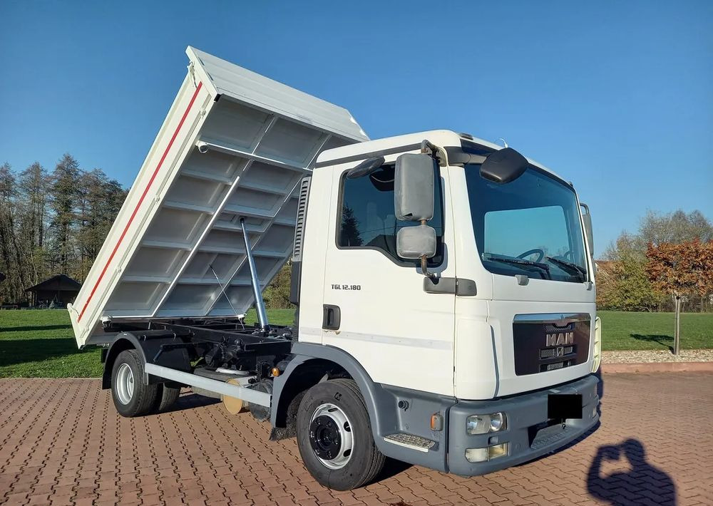 MAN TGL 12 180 BLOKADA KLIMA RESOR - Camión volquete: foto 2 MAN TGL 12 180 BLOKADA KLIMA RESOR - Camión volquete: foto 2