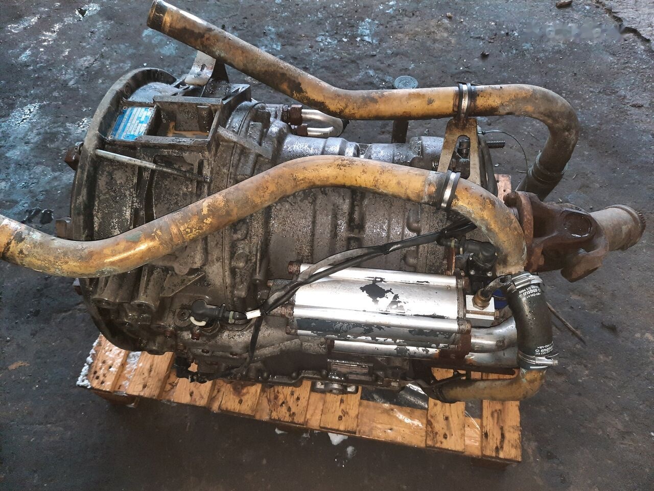 Caja de cambios para Autobús IVECO ZF 6HP604C Cursor 8. 6HP594C IVECO Cursor 8: foto 1