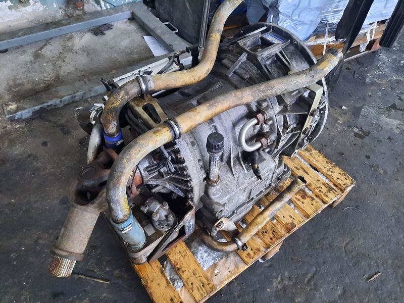 Iveco ZF 6HP604C Cursor 8. 6HP594C - Caja de cambios: foto 4 Iveco ZF 6HP604C Cursor 8. 6HP594C - Caja de cambios: foto 4