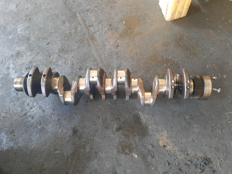 MAN Cummens d2876 / D12C/ D12A/ OM457. OM447. - Cigüeñal: foto 1 MAN Cummens d2876 / D12C/ D12A/ OM457. OM447. - Cigüeñal: foto 1