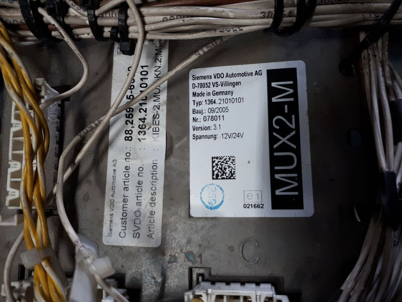 MAN MUX2-M 1364.21020101/ 1364.21010101 - Unidad de control: foto 5 MAN MUX2-M 1364.21020101/ 1364.21010101 - Unidad de control: foto 5