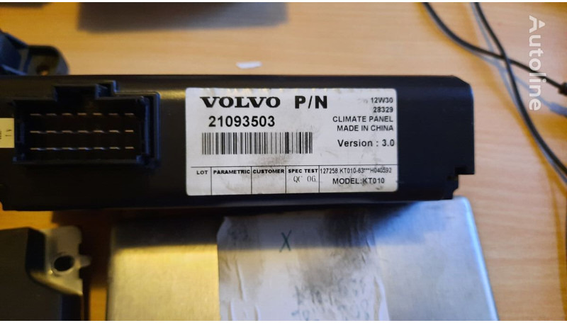 Volvo 20815236-P04. 70327101. 2054900 . 20744283-01. 3192577. 20815236 - Unidad de control: foto 4 Volvo 20815236-P04. 70327101. 2054900 . 20744283-01. 3192577. 20815236 - Unidad de control: foto 4