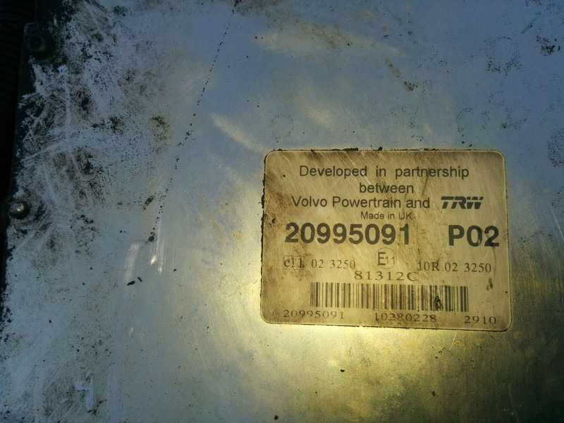 Volvo 20995091 P02. 20577136 P02 20582962 P05. - Unidad de control: foto 3 Volvo 20995091 P02. 20577136 P02 20582962 P05. - Unidad de control: foto 3