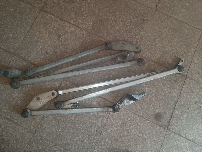 Volvo - Limpiaparabrisas: foto 1 Volvo - Limpiaparabrisas: foto 1