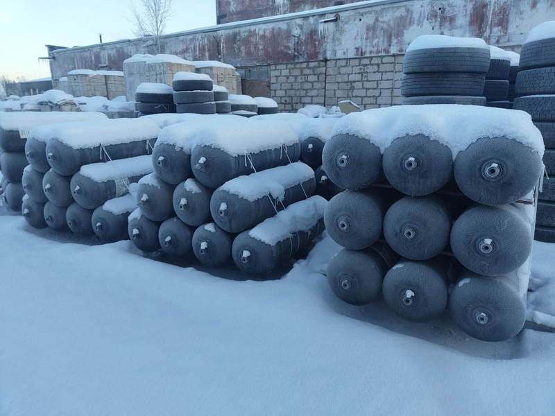 Volvo - Depósito de combustible: foto 3 Volvo - Depósito de combustible: foto 3