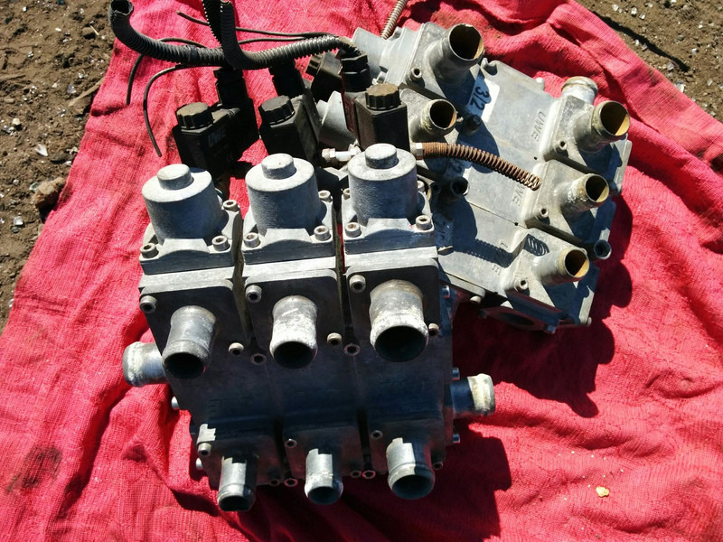 Volvo электроклапан отопления UWE Viking X3M-2 - Válvula: foto 3 Volvo электроклапан отопления UWE Viking X3M-2 - Válvula: foto 3