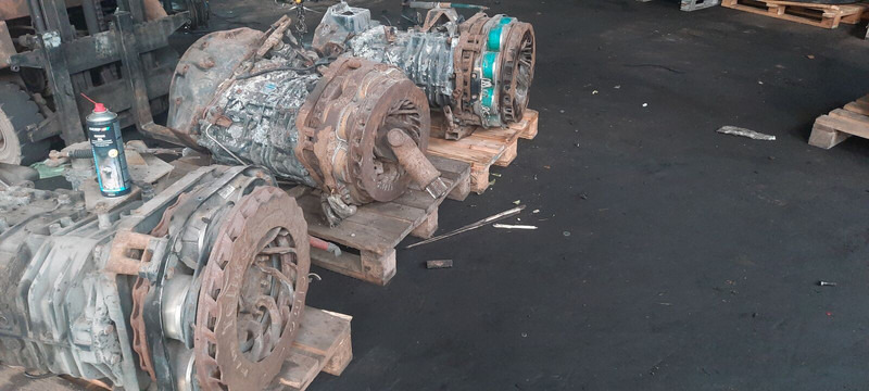 ZF 6S1600 - Caja de cambios: foto 1 ZF 6S1600 - Caja de cambios: foto 1