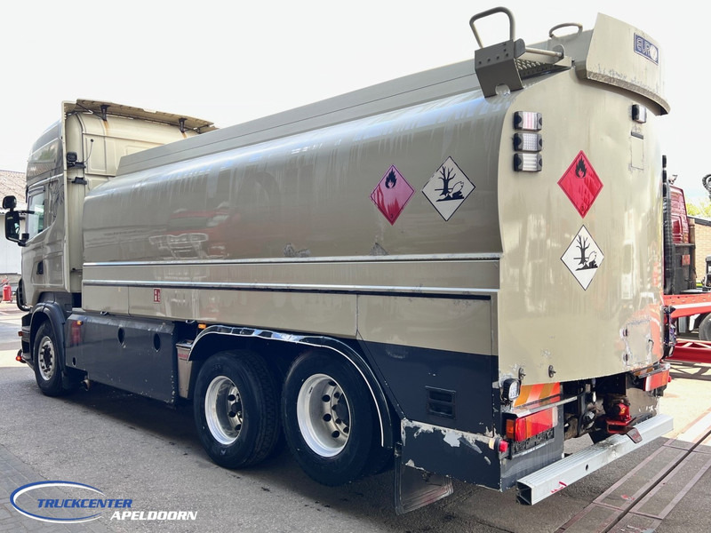 Scania R620 V8 Manuel, Retarder, 19000 liter, 5 Compartments, Pump & Hoses - Camión cisterna: foto 4 Scania R620 V8 Manuel, Retarder, 19000 liter, 5 Compartments, Pump & Hoses - Camión cisterna: foto 4