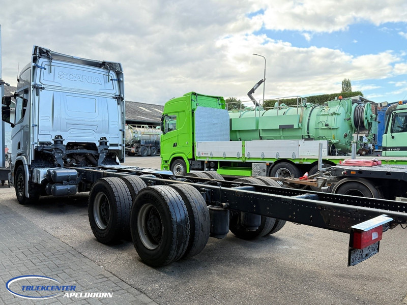 Scania R730 XT NGS V8 6x4 Naafreductie, Retarder, PTO - Camión chasis: foto 3 Scania R730 XT NGS V8 6x4 Naafreductie, Retarder, PTO - Camión chasis: foto 3