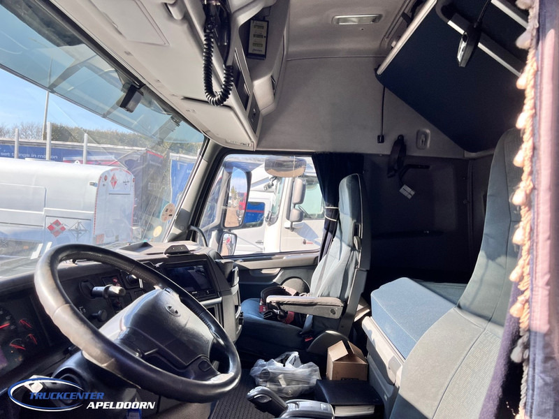 Volvo FH 440 HIAB 800 E4, 8x2 - Camión caja abierta, Camión grúa: foto 5 Volvo FH 440 HIAB 800 E4, 8x2 - Camión caja abierta, Camión grúa: foto 5