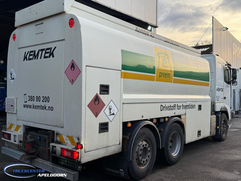 Volvo FH 480 18000 Liter ADR, 4 Compartimenten, Stuuras - Camión cisterna: foto 2 Volvo FH 480 18000 Liter ADR, 4 Compartimenten, Stuuras - Camión cisterna: foto 2