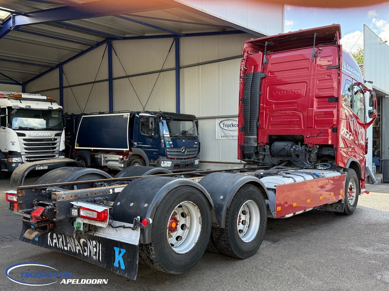 Volvo FH 750 6x4 Tandemlift, Retarder, PTO - Camión chasis: foto 2 Volvo FH 750 6x4 Tandemlift, Retarder, PTO - Camión chasis: foto 2