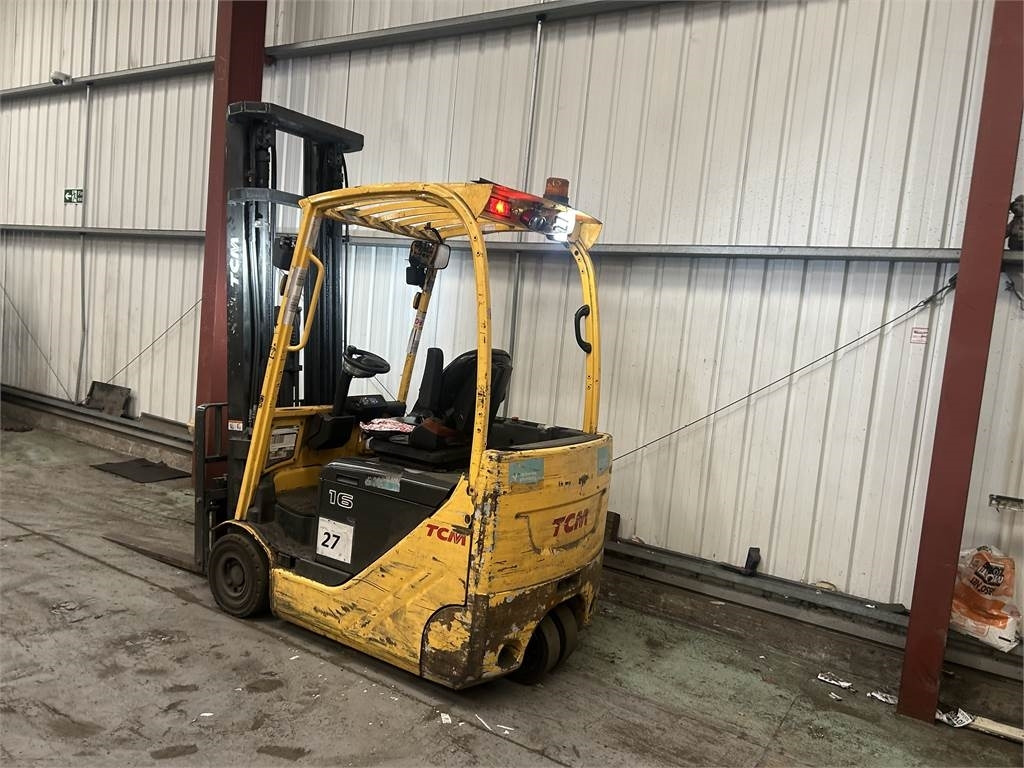 TCM A2N1L16Q - Carretilla elevadora eléctrica: foto 3 TCM A2N1L16Q - Carretilla elevadora eléctrica: foto 3