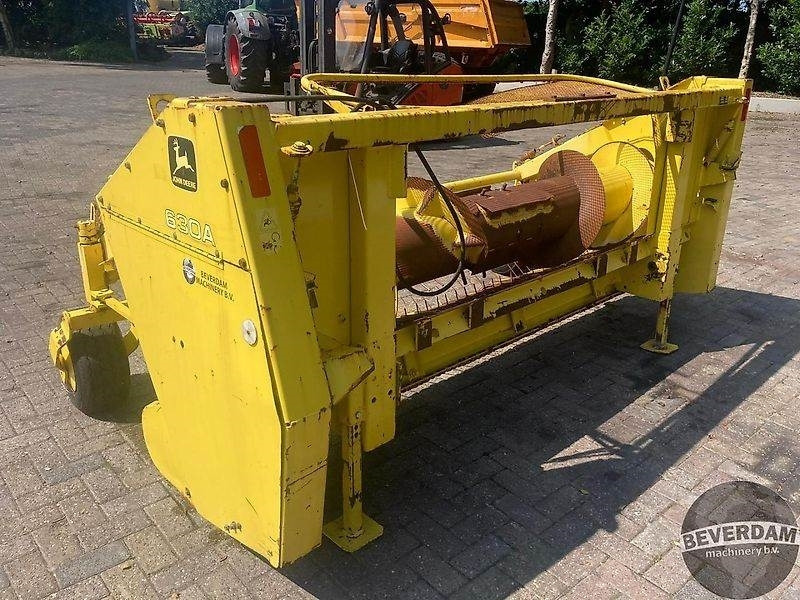 John Deere 630 A - Accesorios para cosechadoras: foto 5 John Deere 630 A - Accesorios para cosechadoras: foto 5