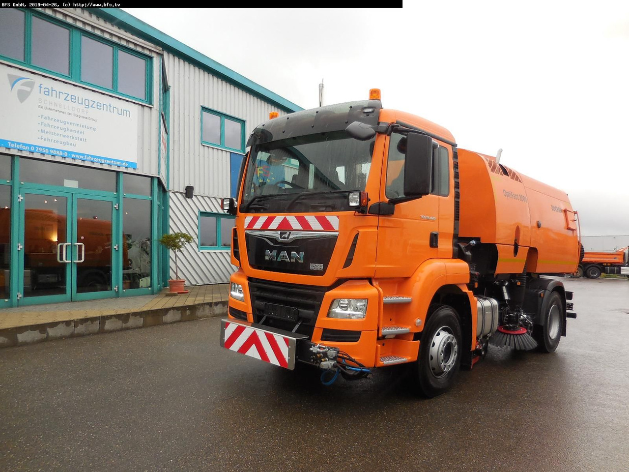 MAN TGS 18.420 4X2 BL Bucher OF 8000 TWIN beidseitig - Barredora vial: foto 1 MAN TGS 18.420 4X2 BL Bucher OF 8000 TWIN beidseitig - Barredora vial: foto 1