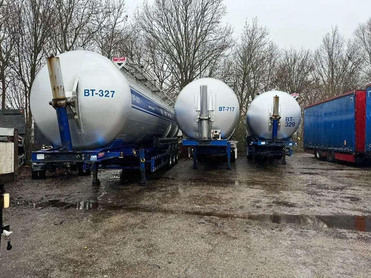 Atcomex 10 UNITS - 3 AXLE KIPPER BULK 1 COMP. 60 - Semirremolque silo: foto 1 Atcomex 10 UNITS - 3 AXLE KIPPER BULK 1 COMP. 60 - Semirremolque silo: foto 1