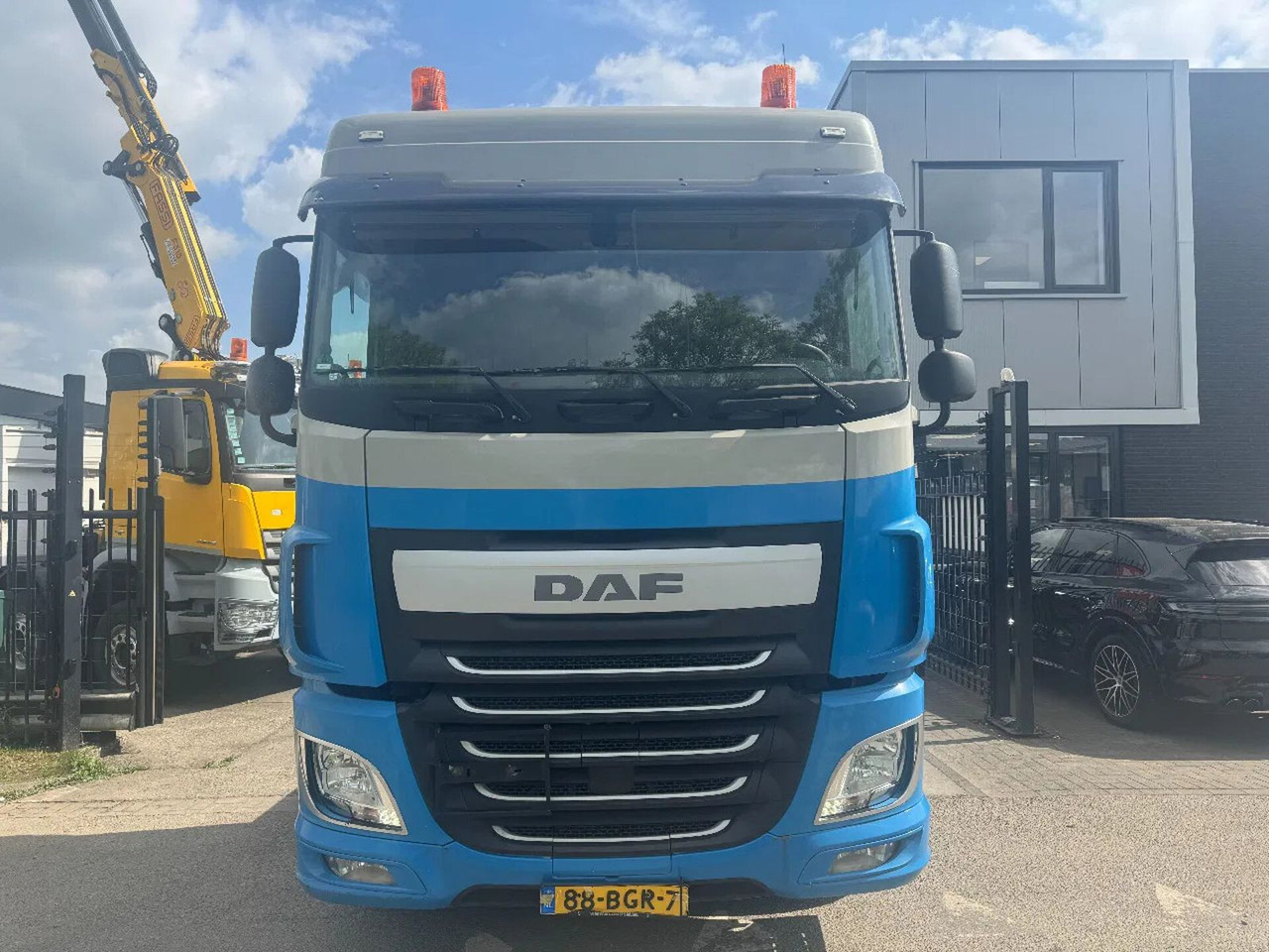DAF XF 440 6X2 EURO 6 TÜV 09-2025 - Cabeza tractora: foto 2 DAF XF 440 6X2 EURO 6 TÜV 09-2025 - Cabeza tractora: foto 2