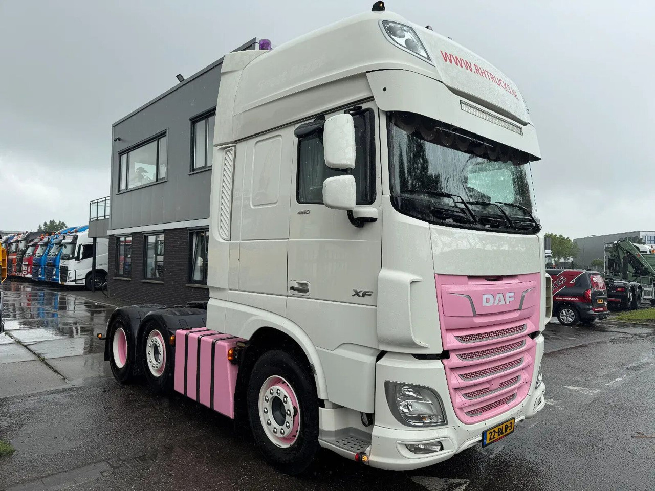 DAF XF 480 6X2 - EURO 6 + LIFT/STEERING AXLE + RETAR - Cabeza tractora: foto 3 DAF XF 480 6X2 - EURO 6 + LIFT/STEERING AXLE + RETAR - Cabeza tractora: foto 3