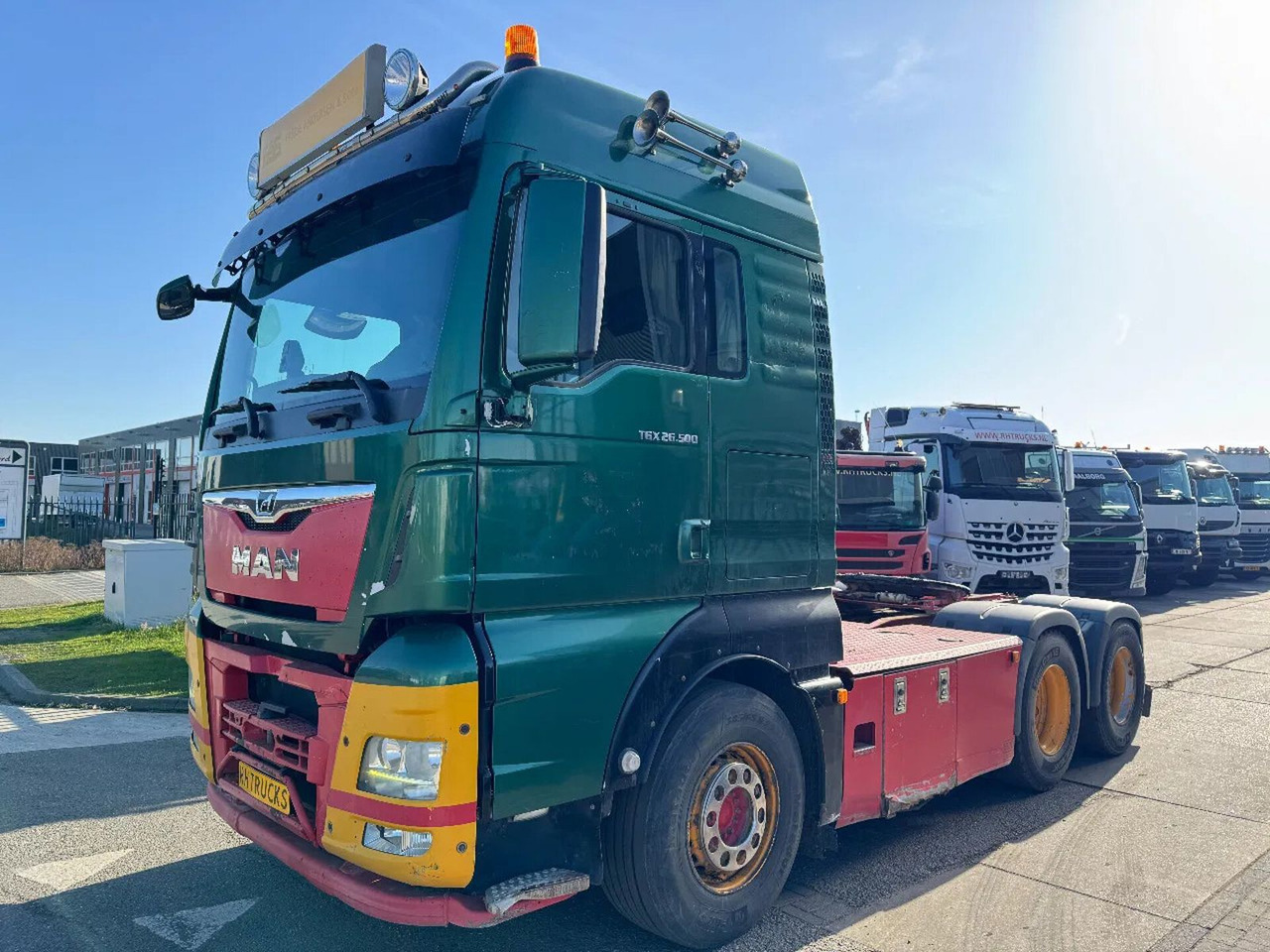 MAN TGX 26.500 6X4 - EURO 6 + KIPPER HYDRAULIC - Cabeza tractora: foto 1 MAN TGX 26.500 6X4 - EURO 6 + KIPPER HYDRAULIC - Cabeza tractora: foto 1