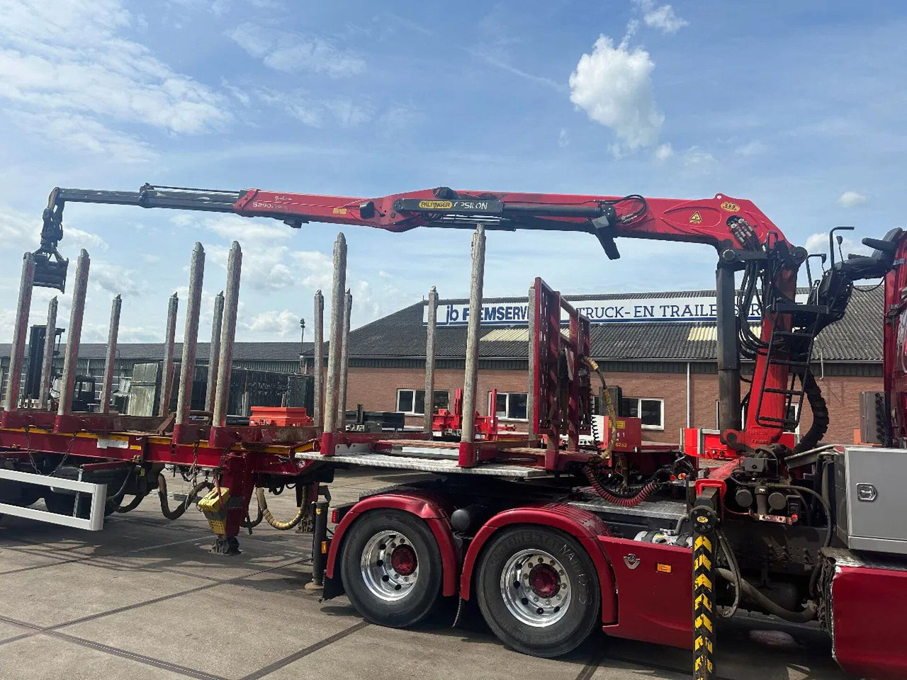 Scania S650 V8, EPSILON S290 Z 96. DOLL TRAILER 2 AXLE - Cabeza tractora: foto 2 Scania S650 V8, EPSILON S290 Z 96. DOLL TRAILER 2 AXLE - Cabeza tractora: foto 2